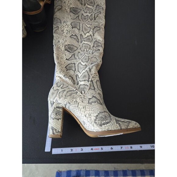 Express Womens Vegan Leather Stovepipe Knee High Boots Heels Size 6 Sexy Date - Picture 7 of 11